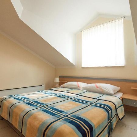 Apartman Nena Turanj Extérieur photo