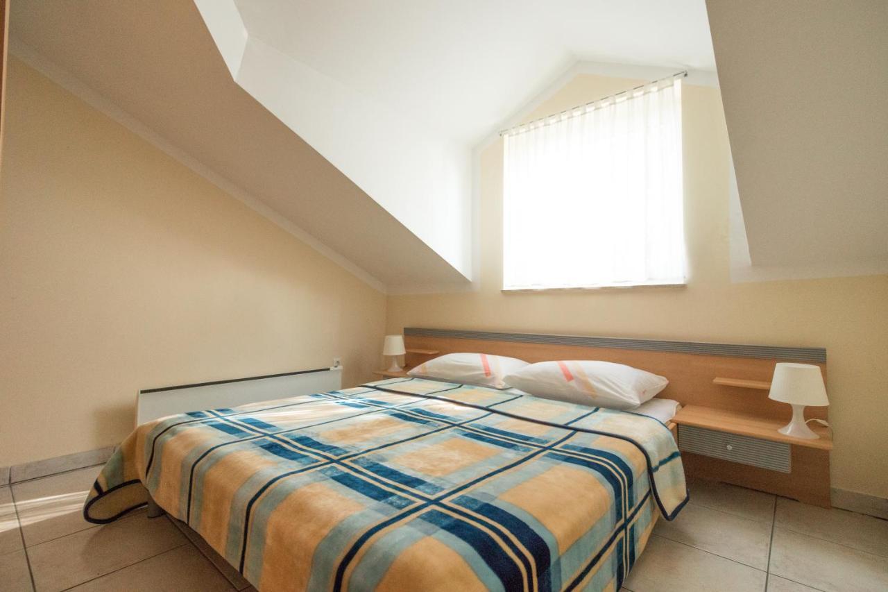 Apartman Nena Turanj Extérieur photo