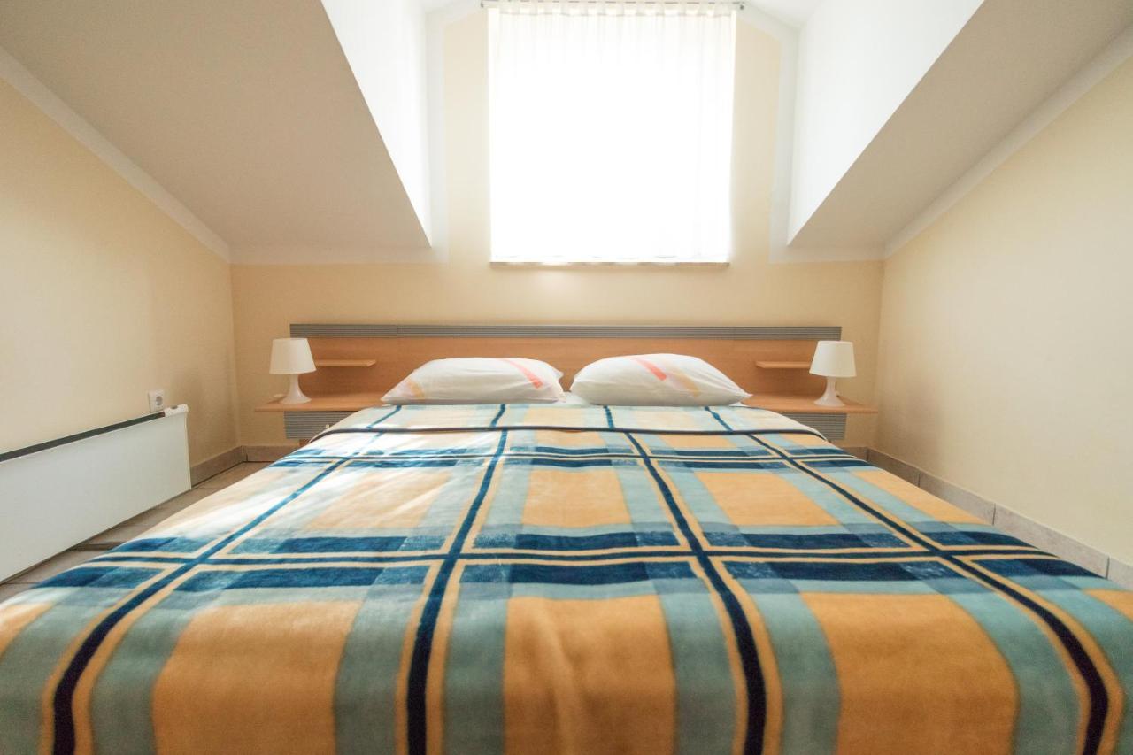 Apartman Nena Turanj Extérieur photo